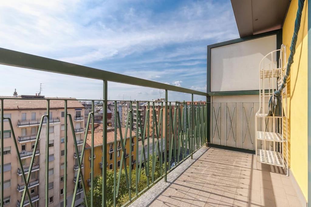 Unique & Strategic Flat, 50m From M4 Station Appartamento *